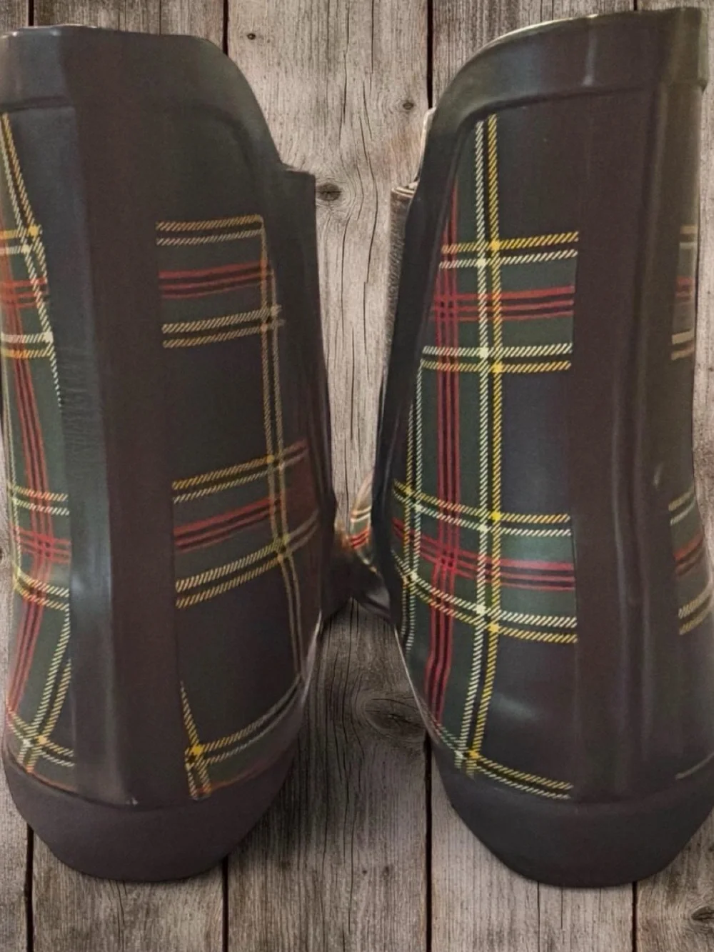 London Fog Green Plaid Waterproof rainboots with Red & Yellow Accents